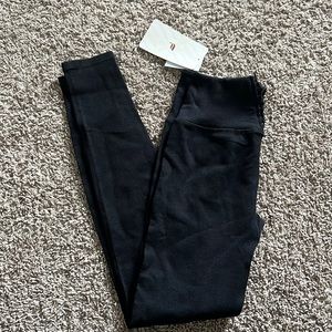 NWT Fabletics leggings